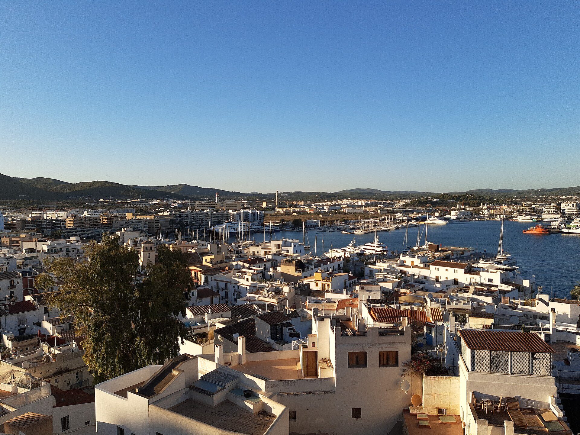 Ibiza in oktober: wat te doen buiten het seizoen